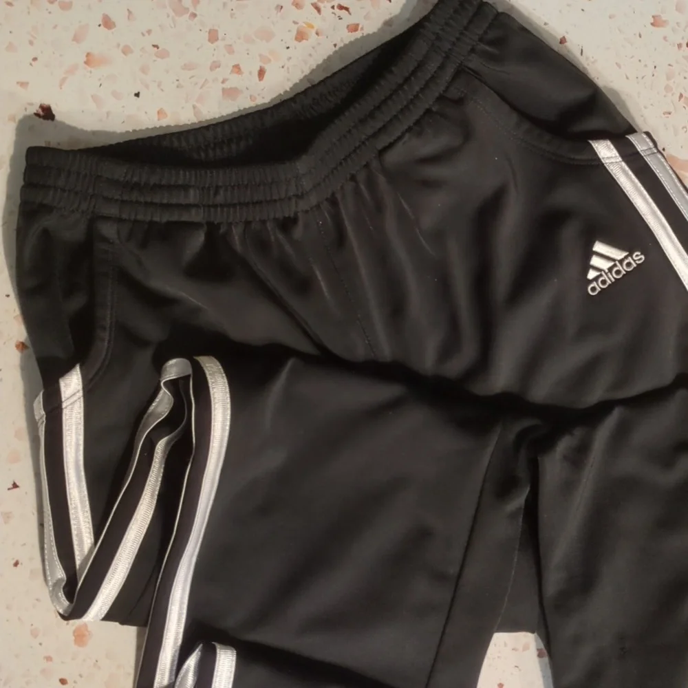 Adidas | Black Active Pants Elastic Waist Pockets | M (10/12)